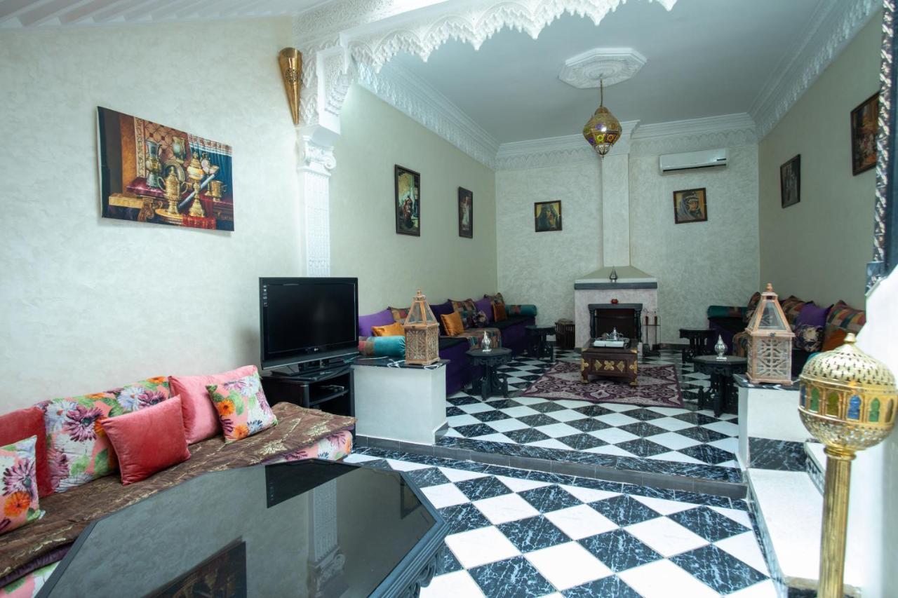 Charming Moroccan Riad 3 Bedroom With Pool And Terrace Марракеш Экстерьер фото
